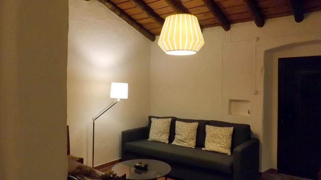 فيلا Casa Dos Vizinhos - Casas De Taipa São Pedro do Corval المظهر الخارجي الصورة